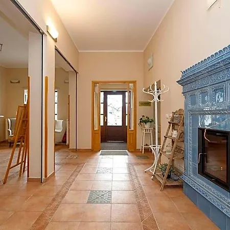 Modrasek Hotel *