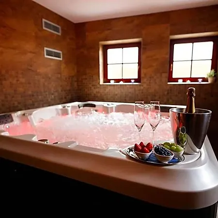 Modrasek Hotel Kasperske Hory